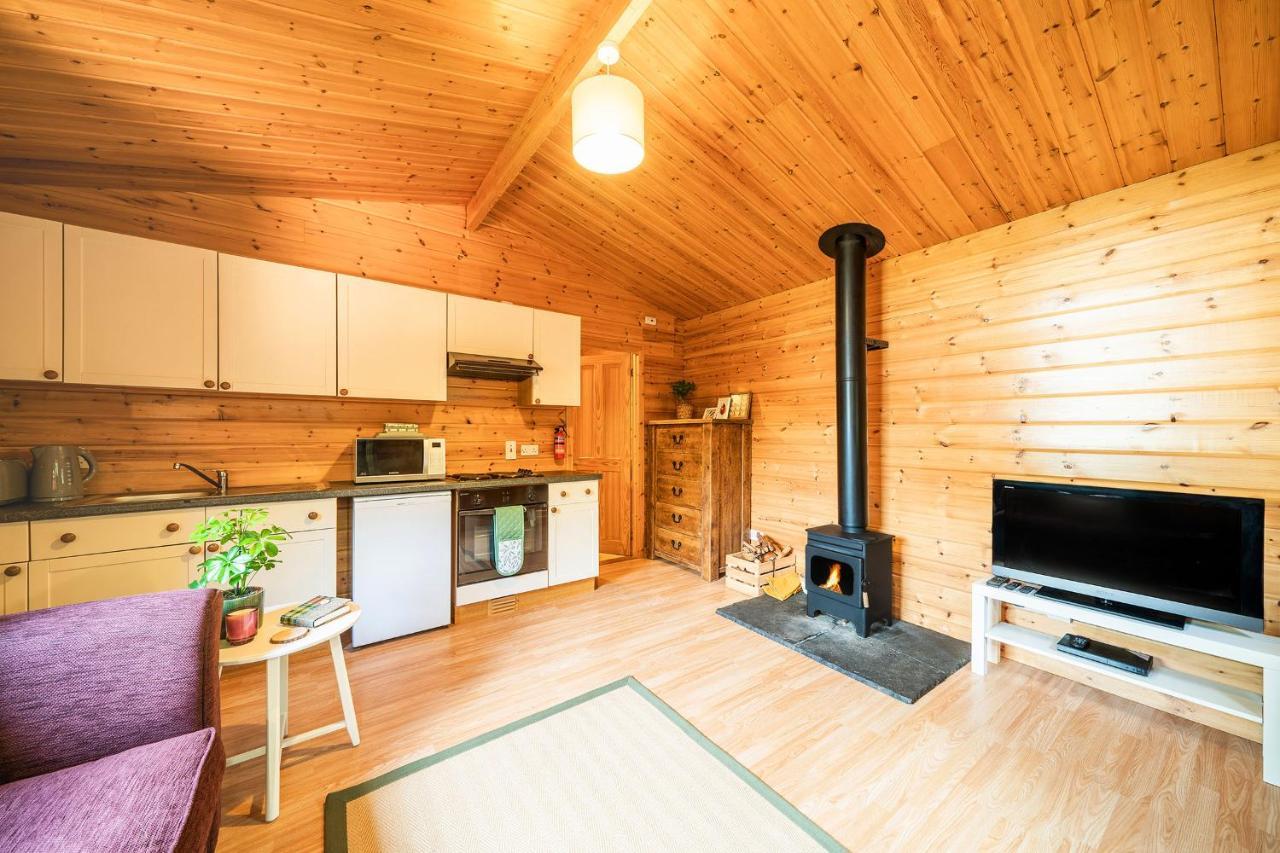 הוילה New Scone Cabin In The Den מראה חיצוני תמונה